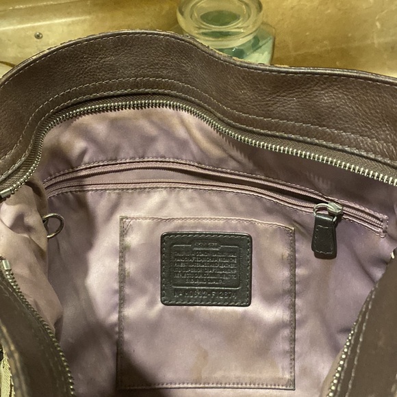brown and tan coach purse - Picture 6 of 7